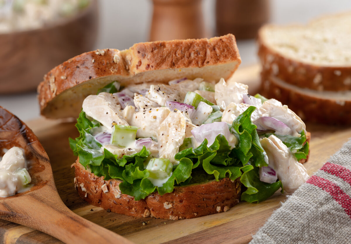 Tone's® Lemon Pepper Chicken Salad