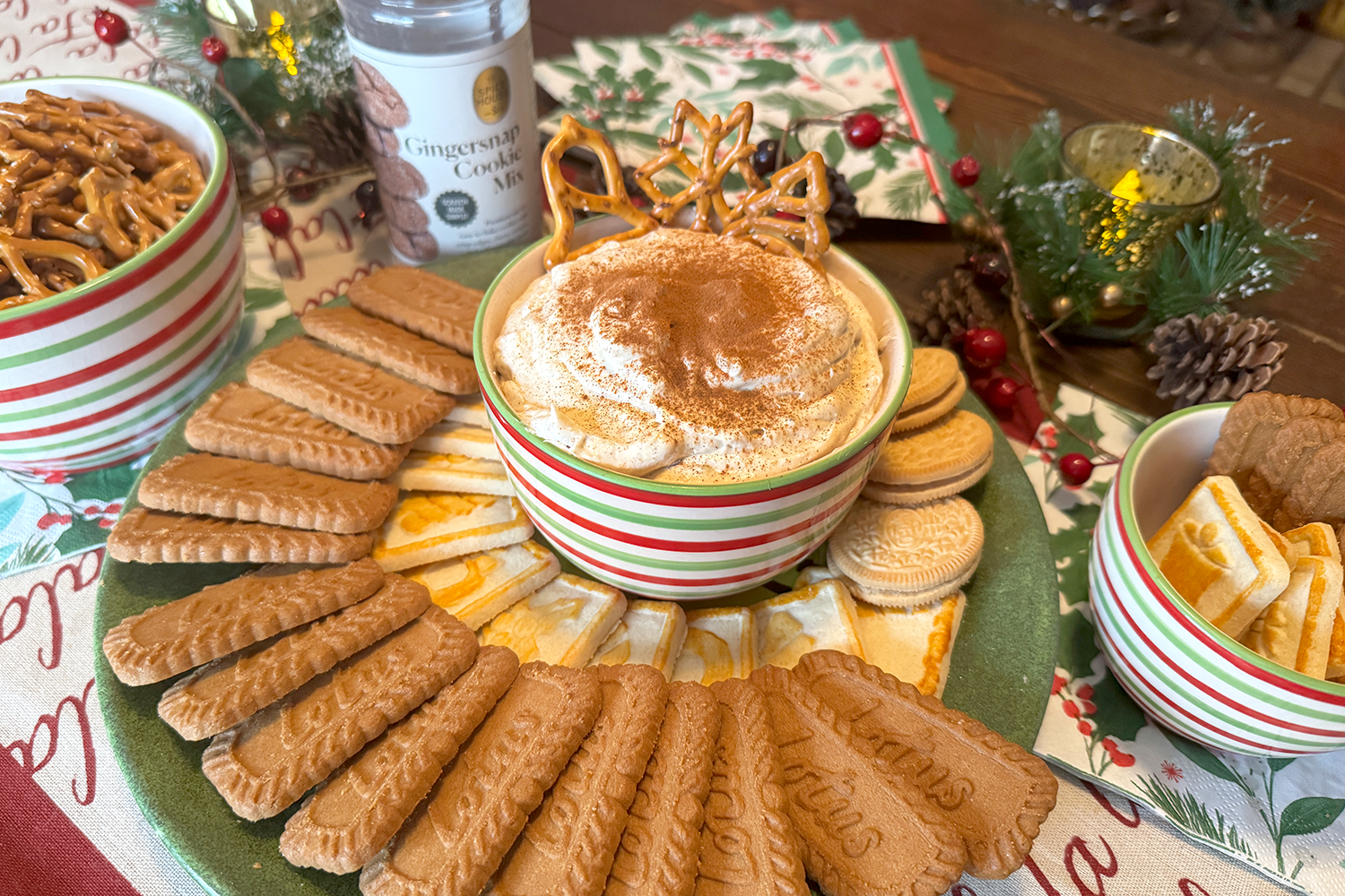 Gingersnap Cookie Holiday Dip