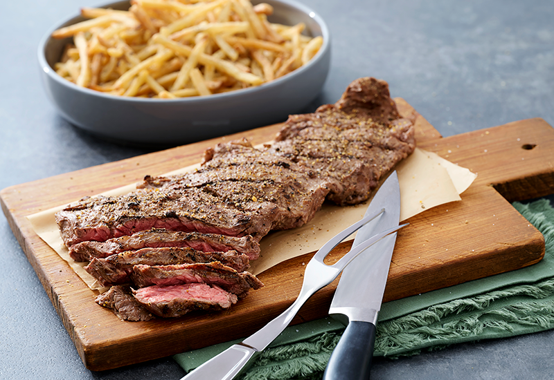garlic lovers steak and fries